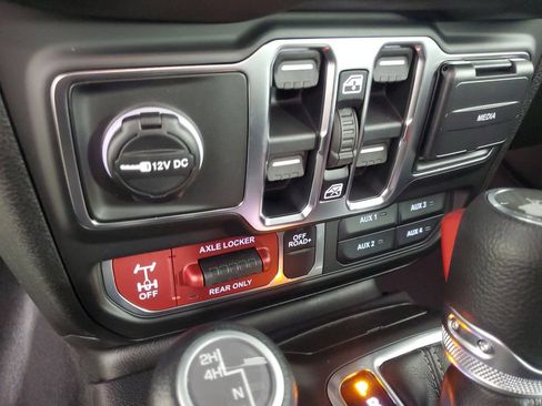 New 2026 Jeep Wrangler Unlimited Sport AWD/4WD image 19