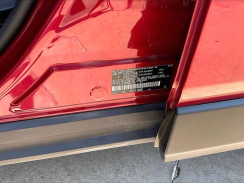 Used 2021 Toyota RAV4 LE FWD image 34
