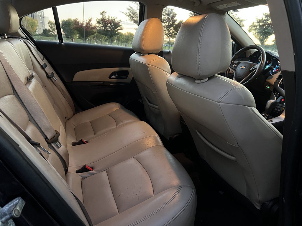 Used 2014 Chevrolet Cruze LTZ w/ RS Package FWD image 12
