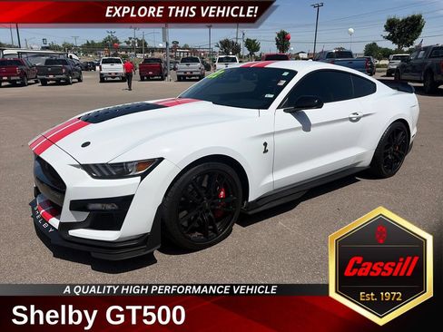 Used 2022 Ford Mustang Shelby GT500 w/ Technology Package RWD image 1