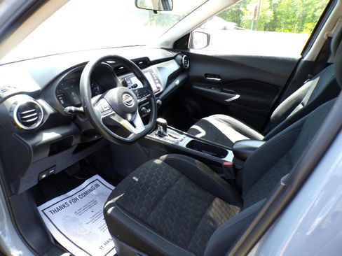 Used 2022 Nissan Kicks SV FWD image 23