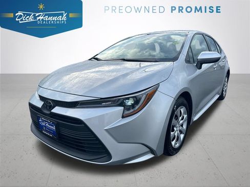 Used 2024 Toyota Corolla LE FWD image 1