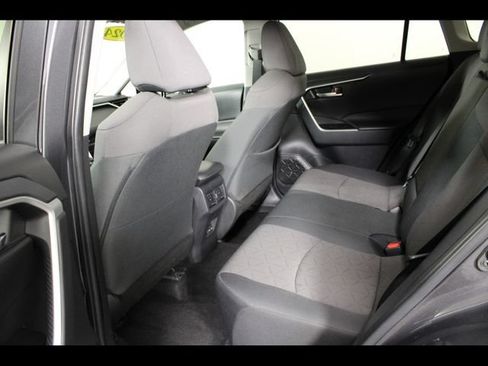 Used 2024 Toyota RAV4 XLE FWD image 14