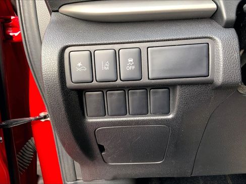 Used 2023 Mitsubishi Eclipse Cross SE AWD/4WD image 36