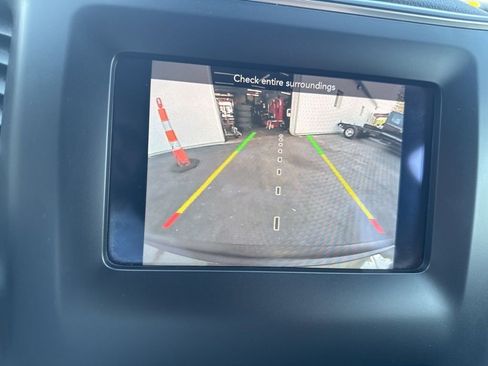 Used 2021 Jeep Cherokee Latitude Lux FWD image 5