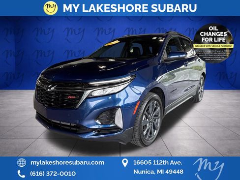 Used 2022 Chevrolet Equinox RS w/ LPO, Floor Liner Package AWD/4WD image 3