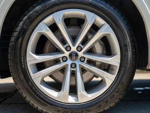 Used 2025 Audi Q7 2.0T Premium Plus AWD/4WD image 59