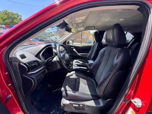 Used 2024 Mitsubishi Eclipse Cross SE AWD/4WD image 7