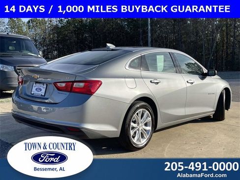 Used 2023 Chevrolet Malibu LT image 3