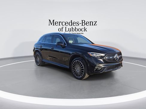 New 2026 Mercedes-Benz GLC 300 image 2