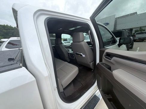 Used 2025 Chevrolet Silverado 1500 LTZ w/ LTZ Premium Package AWD/4WD image 35