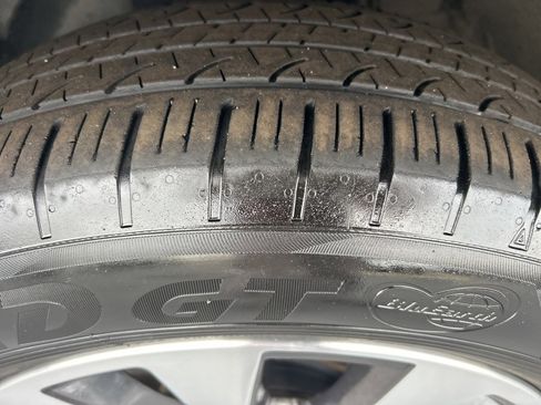 Used 2024 Subaru Outback Touring XT w/ Popular Package #2 image 26