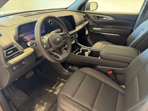 New 2026 Chevrolet Traverse LT w/ Driver Confidence Package image 8