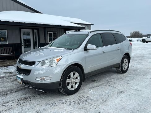 Used 2011 Chevrolet Traverse LT w/ Personal Connectivity Package image 5