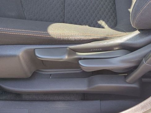 Used 2018 GMC Terrain SLE FWD image 12