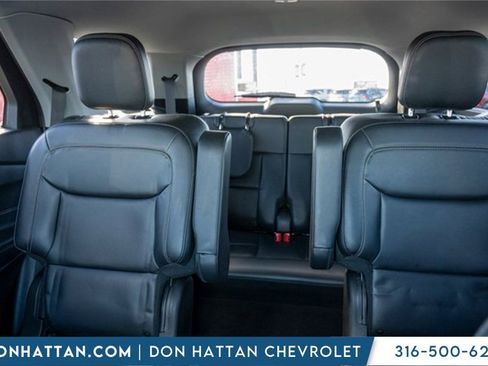 Used 2023 Ford Explorer XLT w/ Equipment Group 202A image 17