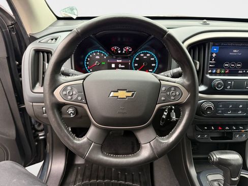 Used 2019 Chevrolet Colorado Z71 image 11