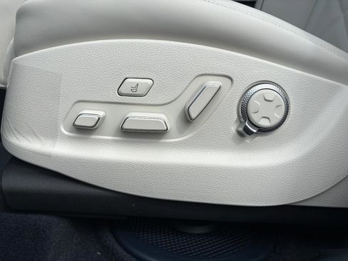 New 2026 Genesis GV80 3.5T Prestige image 34