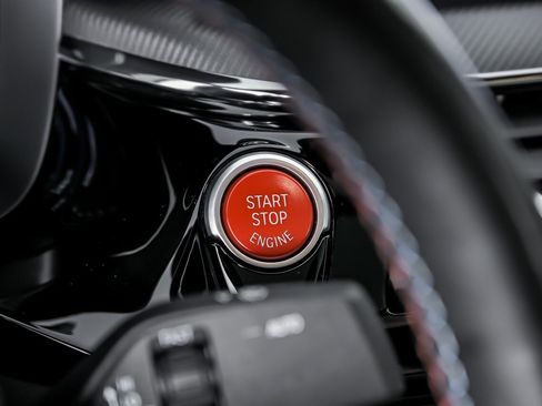 Used 2022 BMW M5 w/ Competition Package image 31