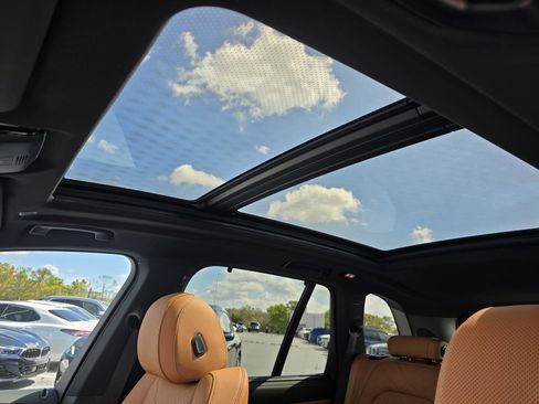 New 2026 BMW X5 xDrive50e w/ Executive Package image 26