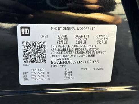 Certified 2024 Buick Enclave Avenir FWD image 31