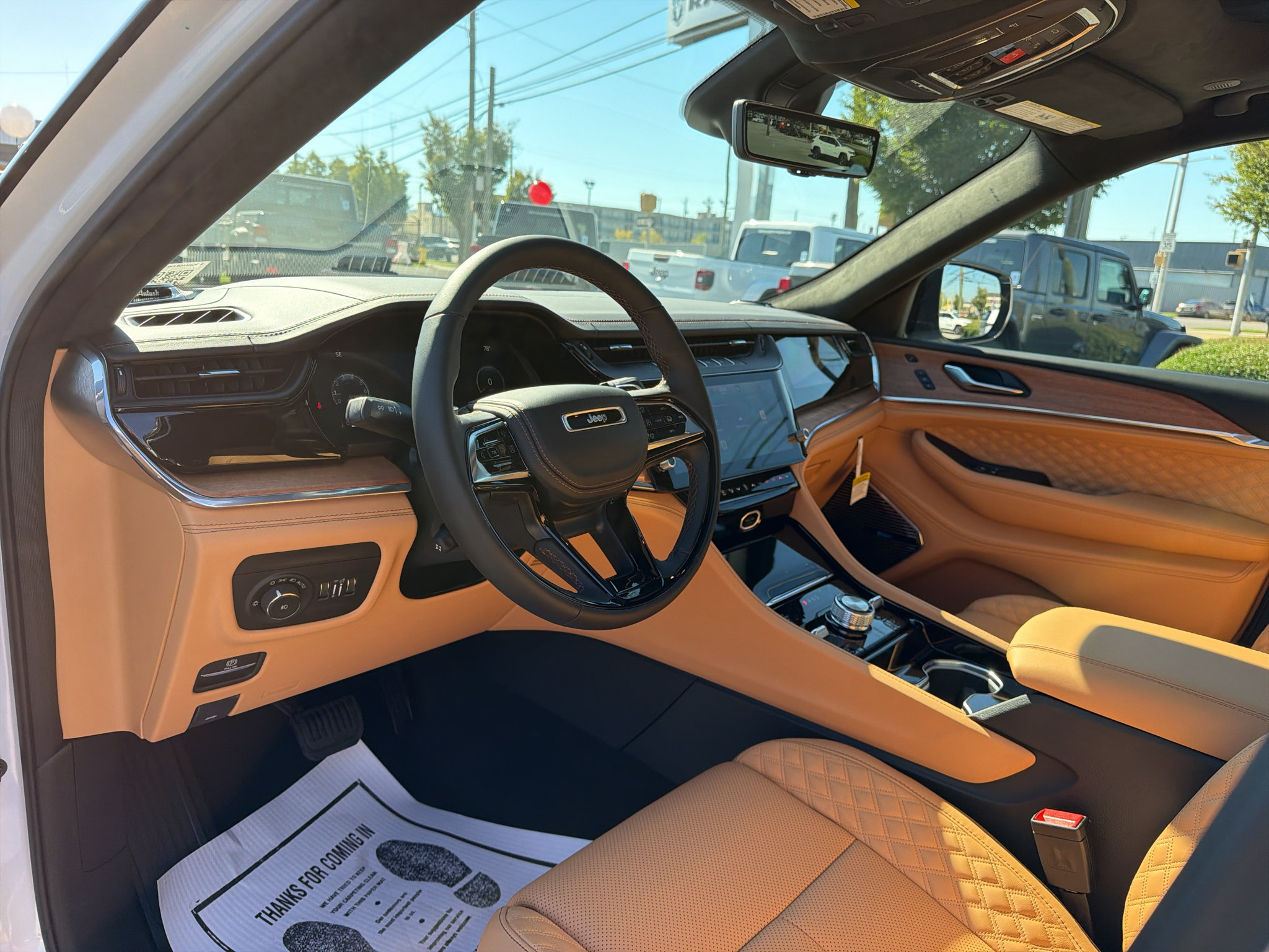New 2027 Jeep Grand Cherokee Summit AWD/4WD image 25