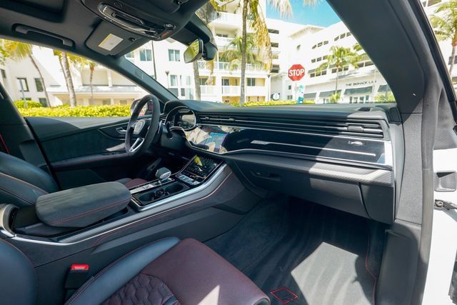 Used 2026 Audi RS Q8 performance AWD/4WD image 85