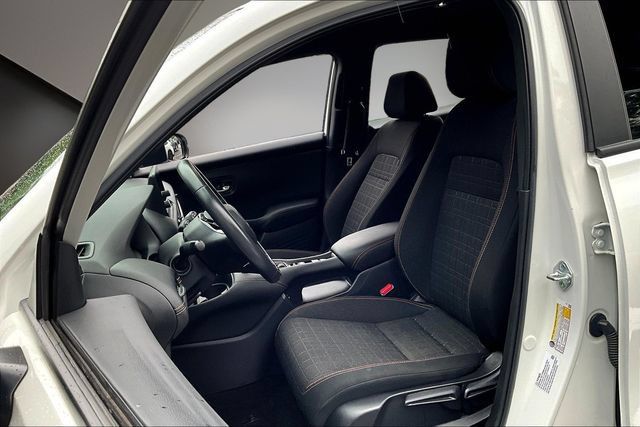 Used 2024 Honda HR-V Sport image 21
