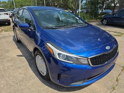 Used 2018 Kia Forte LX FWD image 5