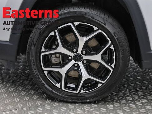 Used 2025 Jeep Compass Limited AWD/4WD image 32