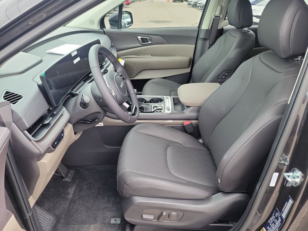 New 2026 Kia Carnival SX FWD image 23