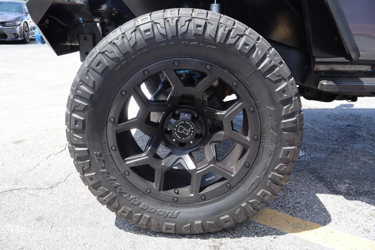 Used 2017 Jeep Wrangler Unlimited Sport w/ Quick Order Package 24S AWD/4WD image 25