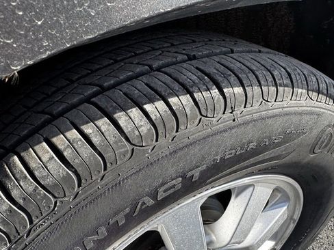 Used 2010 Honda Odyssey EX-L image 32