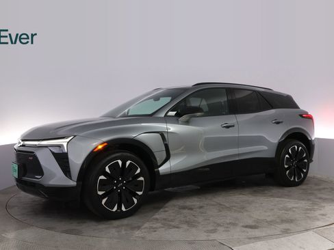 Used 2024 Chevrolet Blazer EV RS AWD/4WD image 18