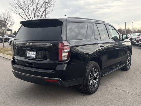 Used 2022 Chevrolet Tahoe Z71 w/ Luxury Package image 9