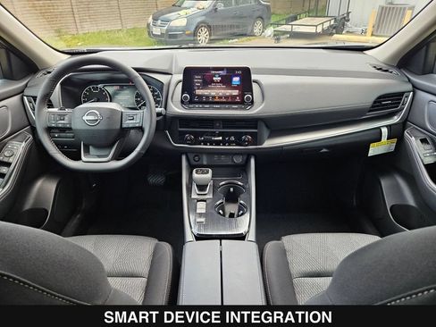 New 2026 Nissan Rogue SV FWD image 19