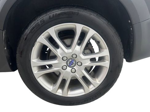 Used 2016 Volvo XC70 T5 Premier w/ Protection Package image 10