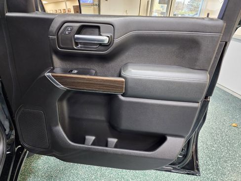 Used 2019 Chevrolet Silverado 1500 LT w/ All-Star Edition image 26