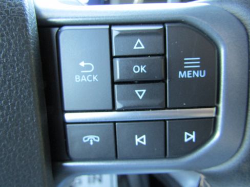 Used 2025 Ford F150 Lariat w/ Equipment Group 501A Mid AWD/4WD image 22