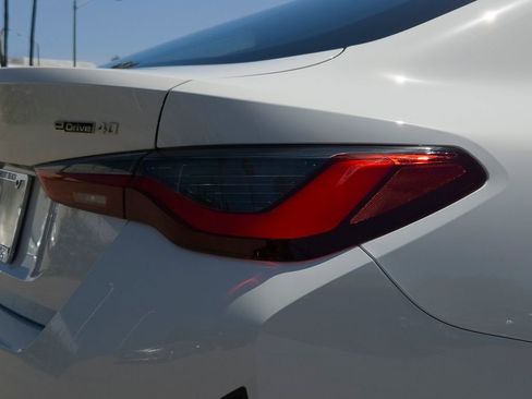 New 2026 BMW i4 eDrive40 w/ Premium Package RWD image 5