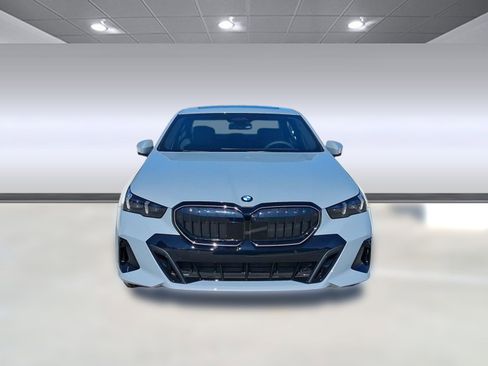 New 2026 BMW 540i xDrive w/ M Sport Package image 6