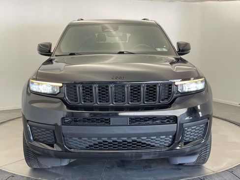 Used 2023 Jeep Grand Cherokee L Laredo AWD/4WD image 8
