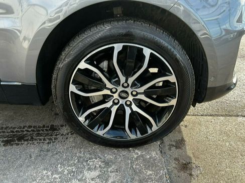 Used 2022 Land Rover Range Rover Sport HSE Silver Edition image 30