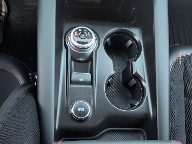 Used 2025 Ford Explorer ST AWD/4WD image 16