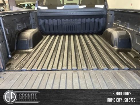 Used 2024 GMC Sierra 1500 SLT w/ SLT Premium Package image 28