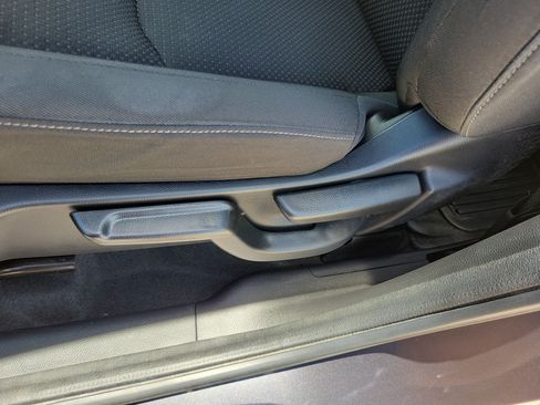 Used 2022 Honda HR-V EX image 21