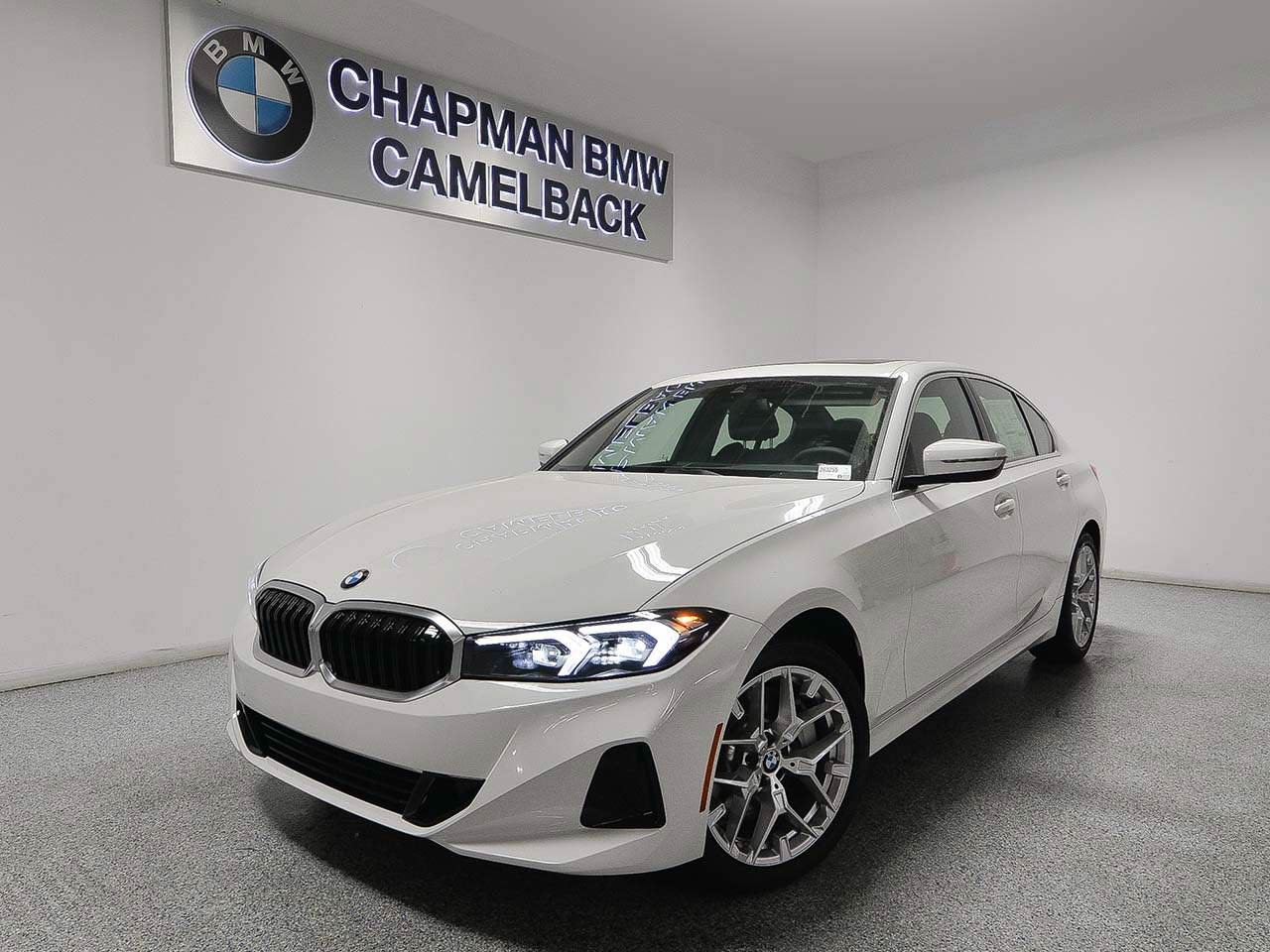Used 2026 BMW 330i Sedan RWD image 1