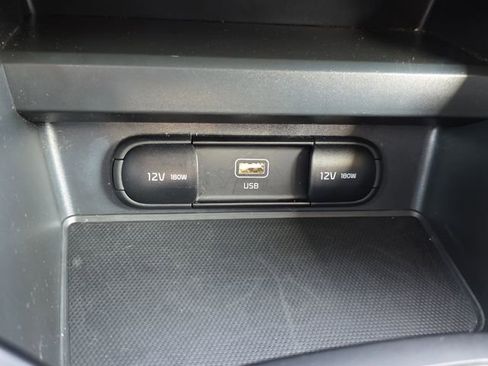 Used 2024 Kia Soul LX w/ Option Group 015 image 24