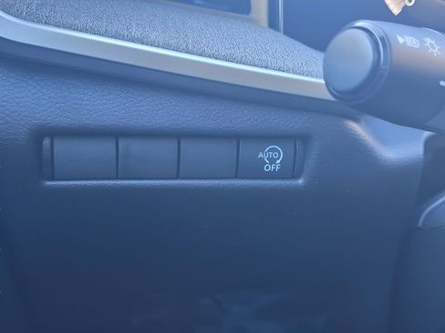 New 2026 Nissan Kicks SV w/ Cold Weather Package FWD image 21