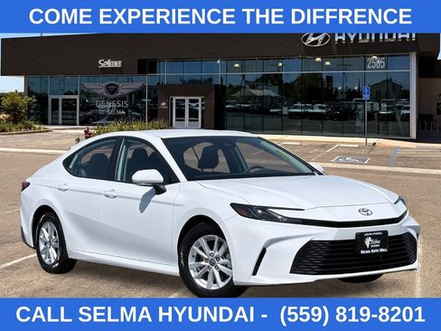 Used 2025 Toyota Camry LE FWD image 1